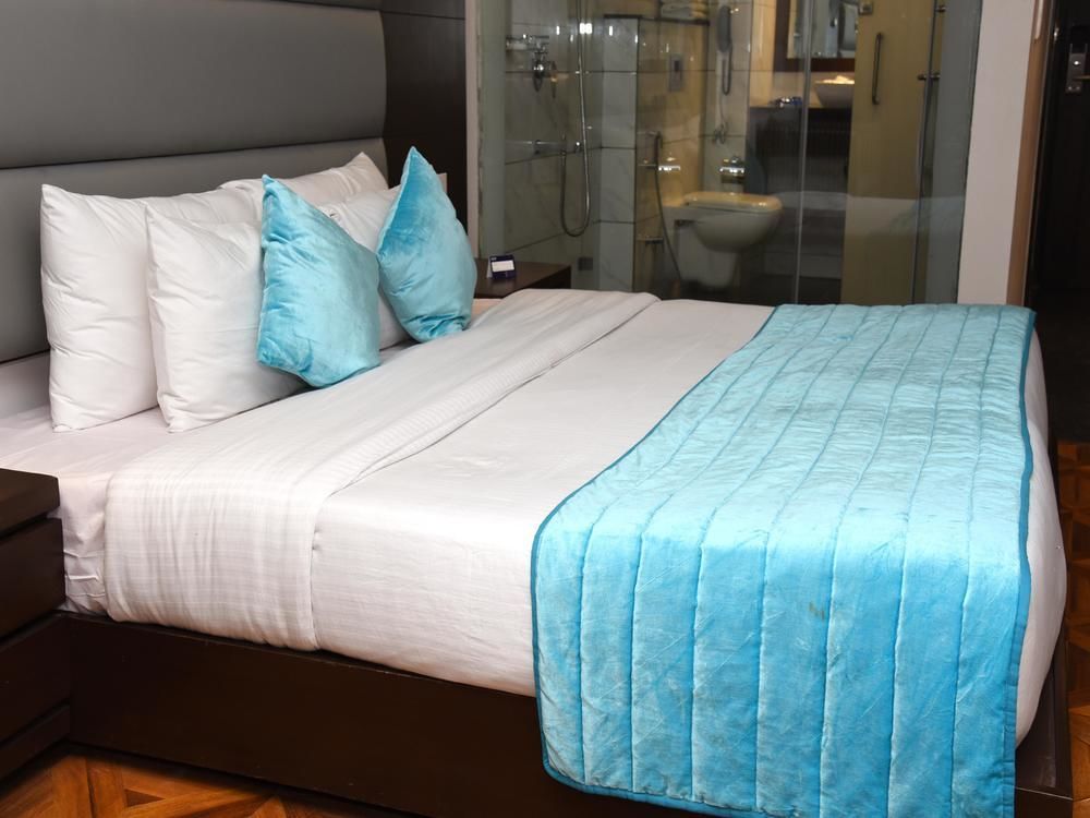 Sunbeam Premium Hotel Zirakpur Bagian luar foto